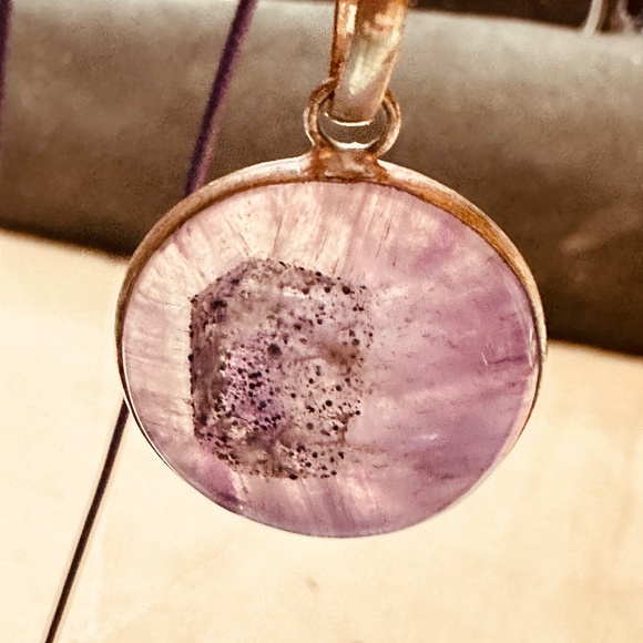925 Sterling Silver Plated & Amethyst Stone/Crystal Round Disk Pendant EUC - Picture 6 of 13
